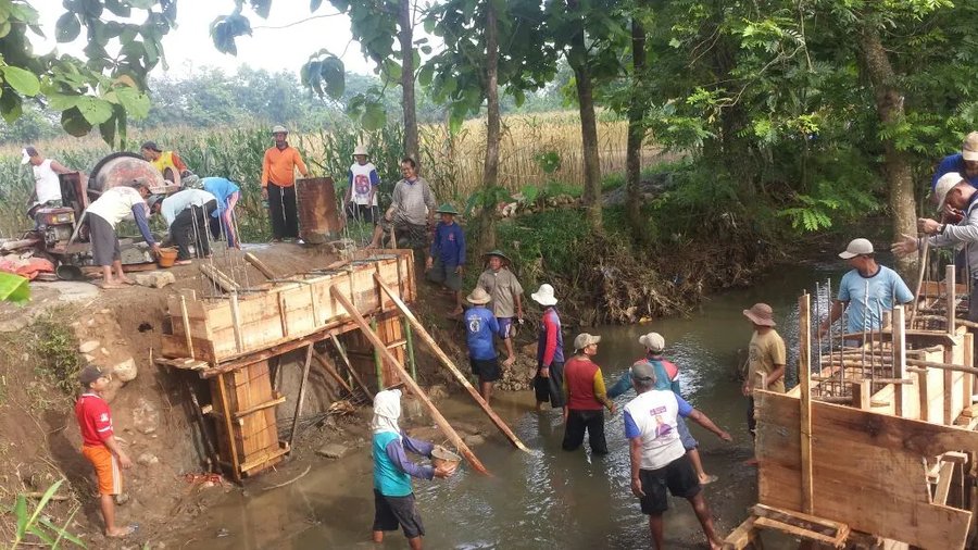 Pembangunan jembatan